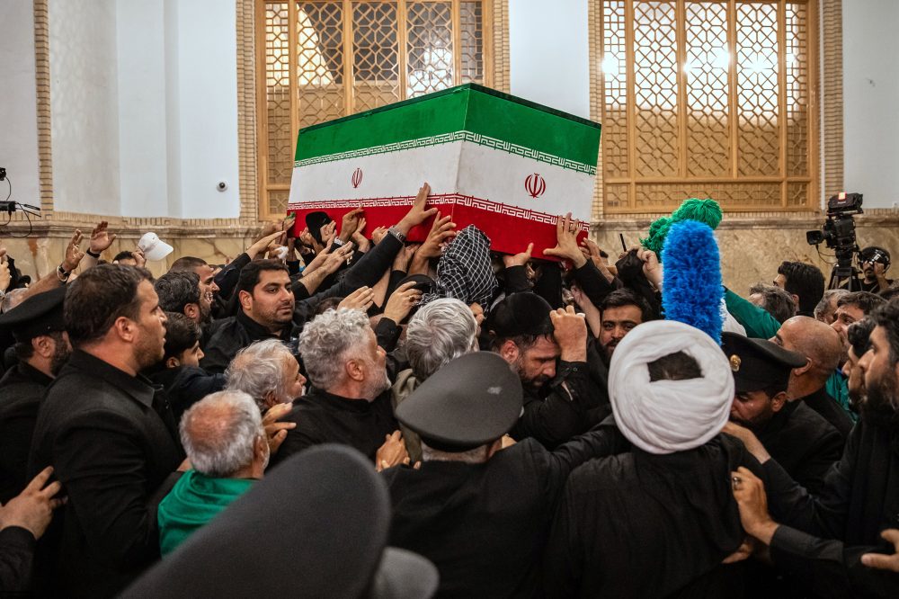 Trump Issues Stark Military Warning to Iran After Funeral Calls for His Death