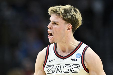 Gonzaga Loses Starting Point Guard Mario Saint-Supery to Spanish Pro Club