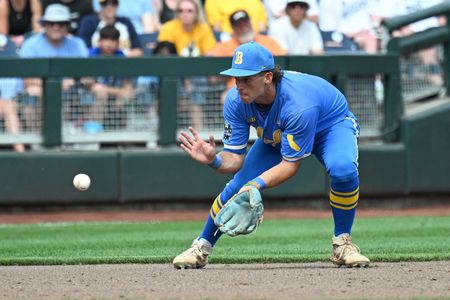Chicago White Sox Select UCLA Shortstop Roch Cholowsky With No. 1 Draft Pick