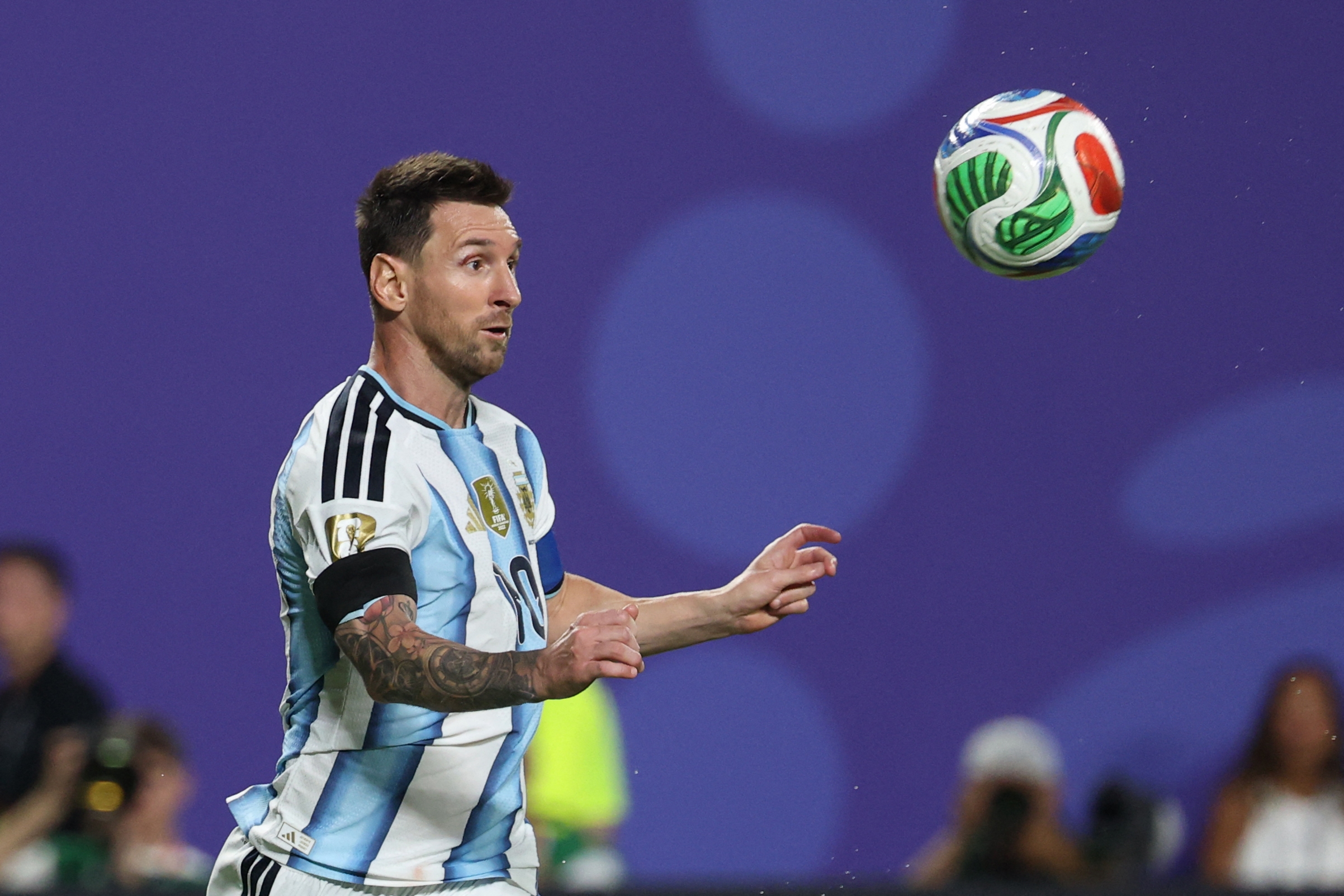 Argentina Survives Thriller to Reach World Cup Semifinals Against England