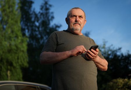 Russian Anti-War Politician Claims Kremlin Is Working to Block His Campaign