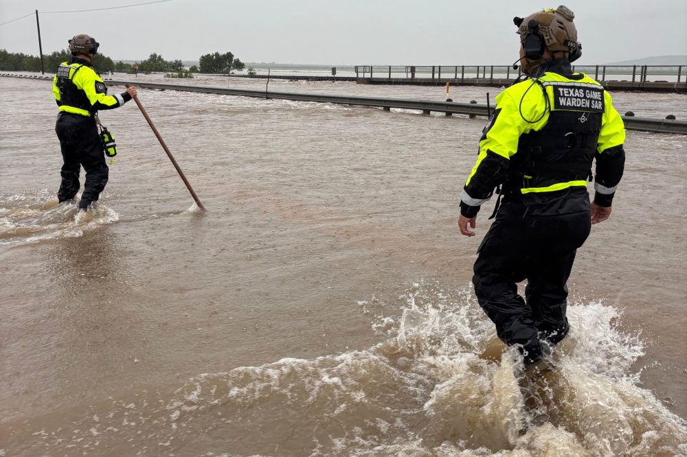 South Texas Hammered by Heavy Rain; Flash Flood Threat Continues Through Thursday