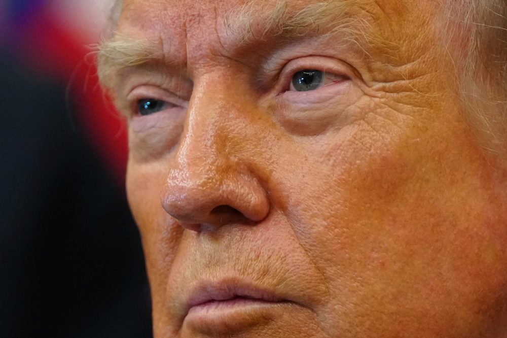 US Mint Unveils $1 Coin With Trump’s Image to Mark America’s 250th Anniversary