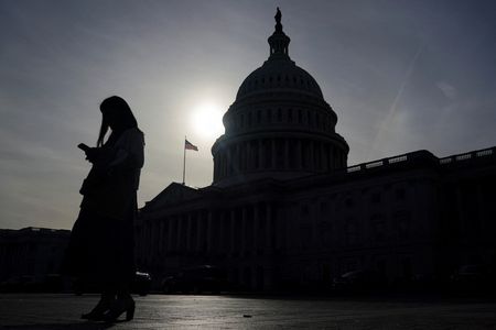 Senate Weighs Permanent Daylight Saving Time After Big House Vote