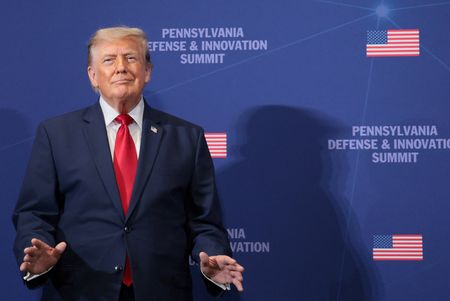 US Mint to Put Trump’s Face on New $1 Coin, Treasury Secretary Announces