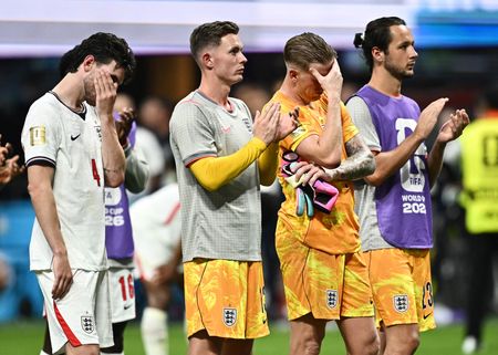 Argentina Stuns England in Semi-Final Comeback to Reach World Cup Final