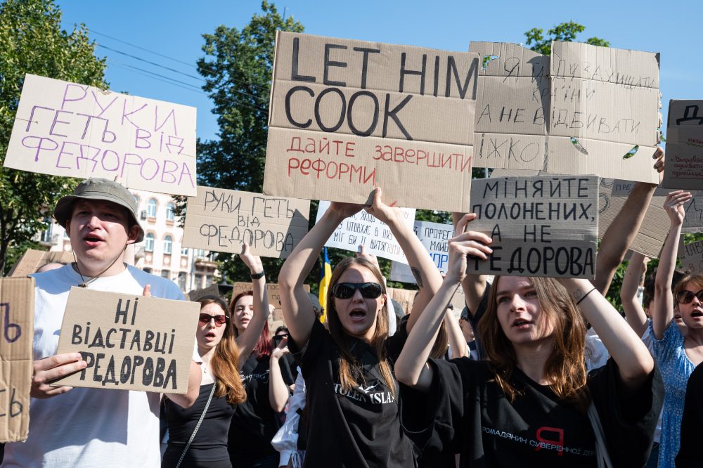 Kyiv Protesters Take to Streets as Zelenskyy Moves to Remove Defense Minister