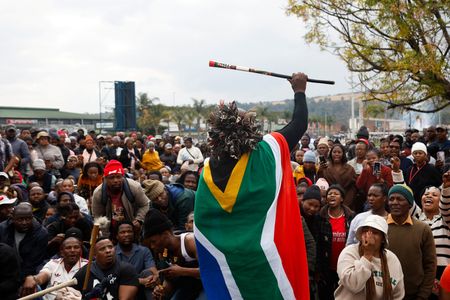 Nigeria Completes Evacuation of 1,490 Citizens Fleeing Xenophobic Attacks in South Africa