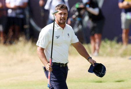 DeChambeau Silences Critics With Strong 67 at British Open