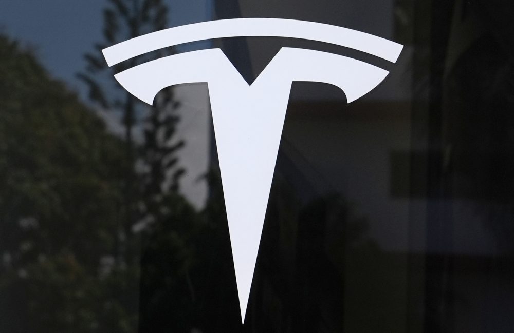 Federal Probe: Driver’s Heavy Foot, Not Self-Driving Tech, Caused Fatal Texas Crash