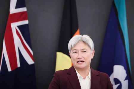 Australia Demands Serious Charges After Two Young Women Die From Tainted Alcohol in Laos