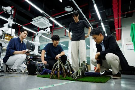 Robotic Suit Technology Dresses You in 10 Seconds — No Hands Required