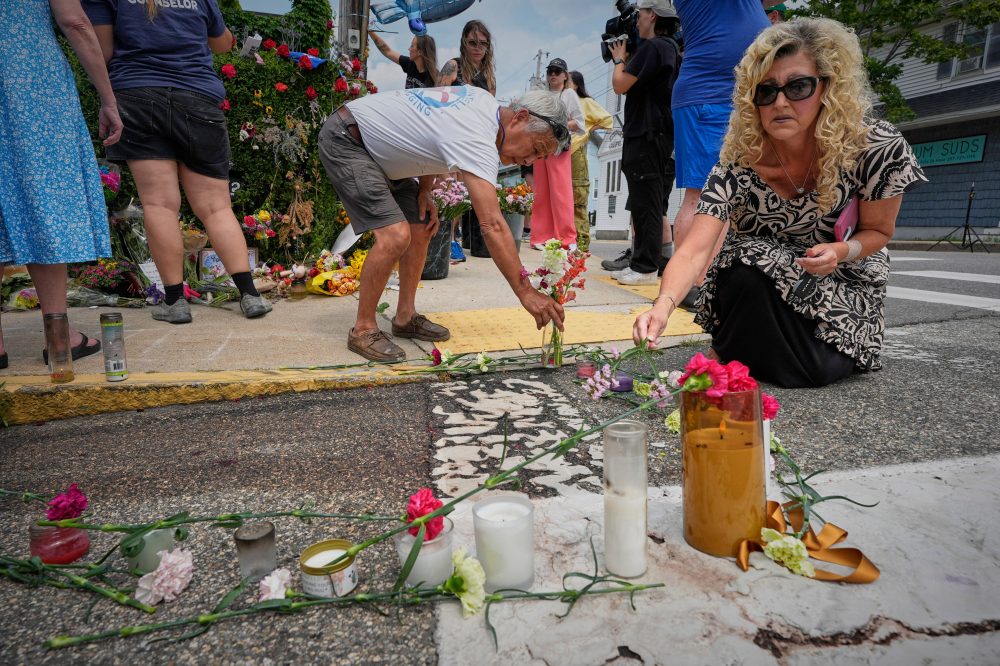 Congress Demands Answers After ICE Officer With Mental Health History Kills Man in Maine
