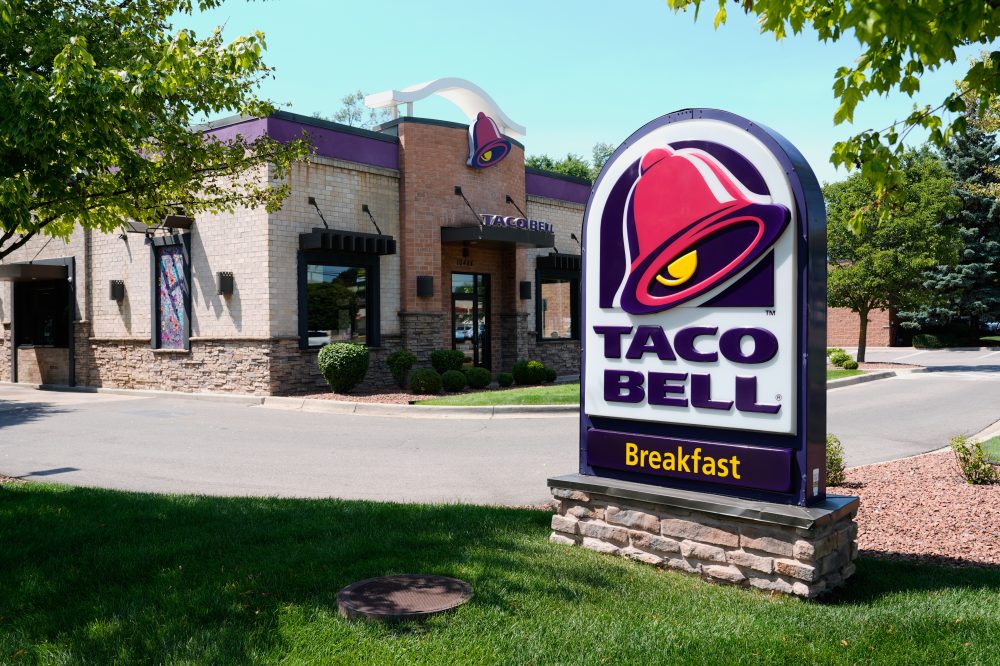 Taco Bell Lettuce Linked to Parasite Outbreak Spanning Five States