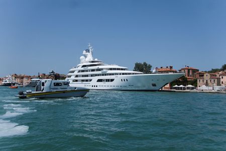 U.S. Ambassador Arrives in Venice on Superyacht, Sparking Protests