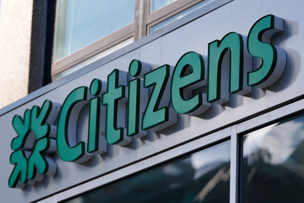 Citizens Bank Drops Private Prison Companies After Public Pressure