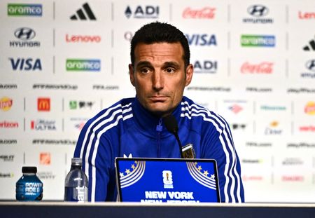 Argentina Coach Says Fan Passion Fuels Quest for Back-to-Back World Cup Glory