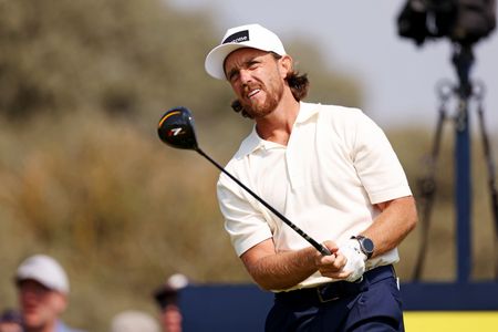 Fleetwood Chases British Open Glory on Home Turf at Royal Birkdale