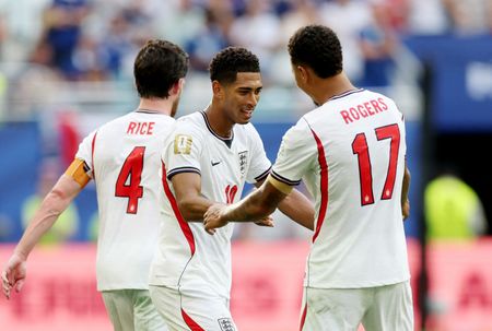 England Wins World Cup Third Place 6-4 Over France in High-Scoring Thriller