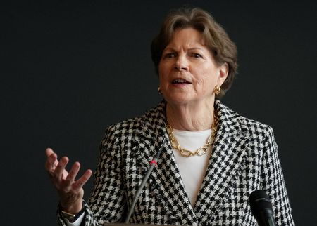 Bipartisan Senate Group Pushes for Tariff-Free Aerospace Trade at UK Airshow