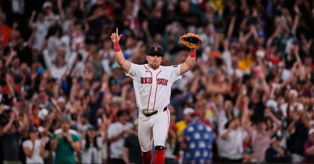 Red Sox Win 14 in a Row, One Victory Away from 80-Year Franchise Record