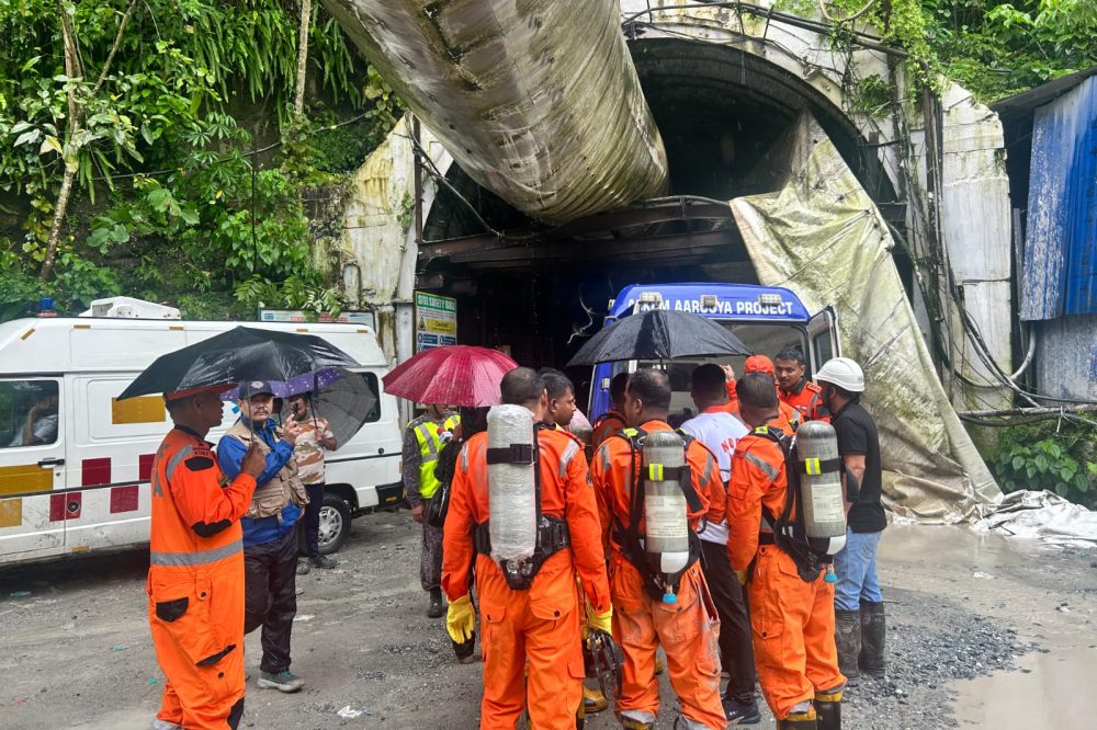 10 Dead, 17 Missing After Tunnel Explosion at India Himalayan Hydropower Site