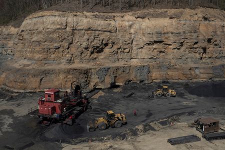 Coal Industry Pushes Trump Administration for Loans and Grants to Power Plants
