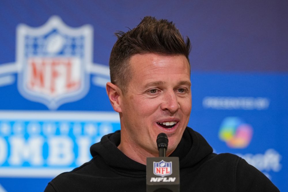NFL Training Camps Open With 10 New Coaches, QB Battles and Big Questions