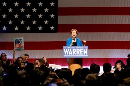 Senate Democrat Demands Watchdog Probe of Derivatives Regulator Staff Cuts