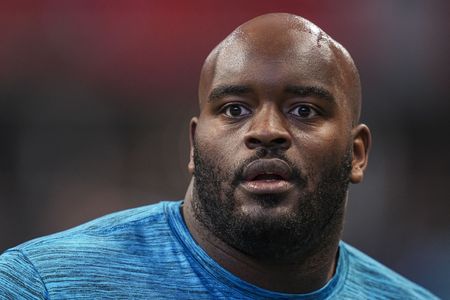 Panthers Tackle Taylor Moton Out With Blood Clot; Horn Also Sidelined