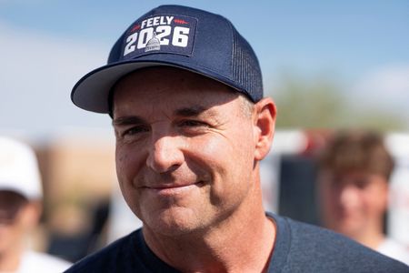 Trump-Backed Ex-NFL Player Jay Feely Wins Arizona House Republican Primary
