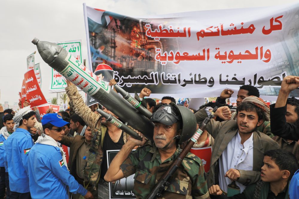 U.S. and Pakistan Condemn Houthi Naval Blockade Threatening Red Sea Shipping