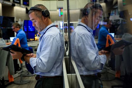 Investors Shift Away from Bonds as Inflation Concerns Reshape Portfolios