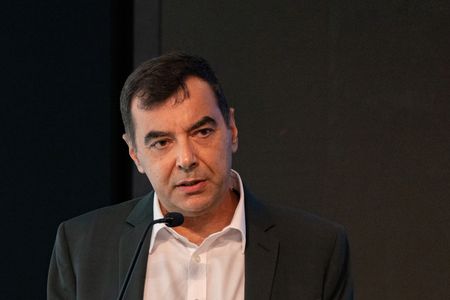 Mobileye Founder Plans to Exit CEO Role as Leadership Search Begins