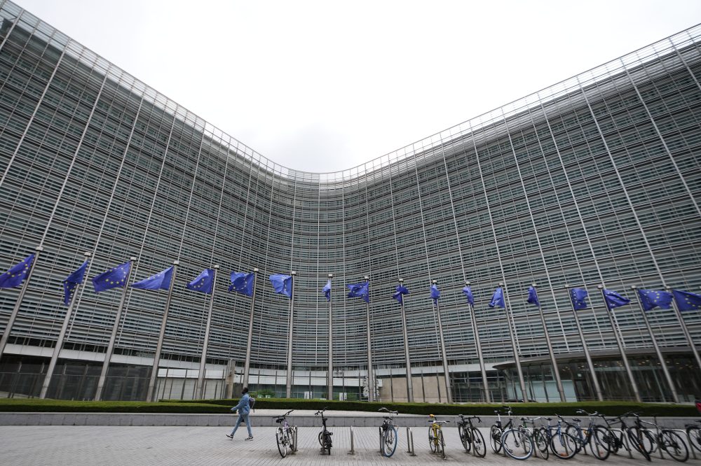 EU Slaps Google with $1 Billion Fine Over App Store and Search Practices