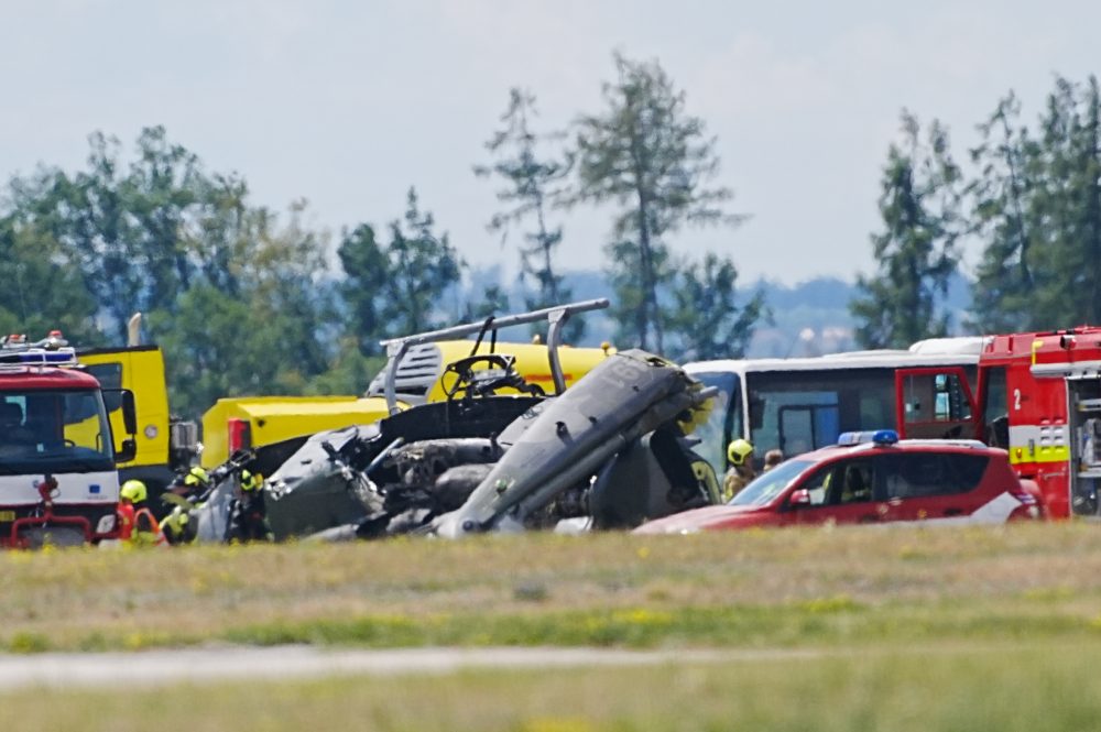 Czech Military Helicopter Crashes at Air Force Base, Killing 1 Soldier