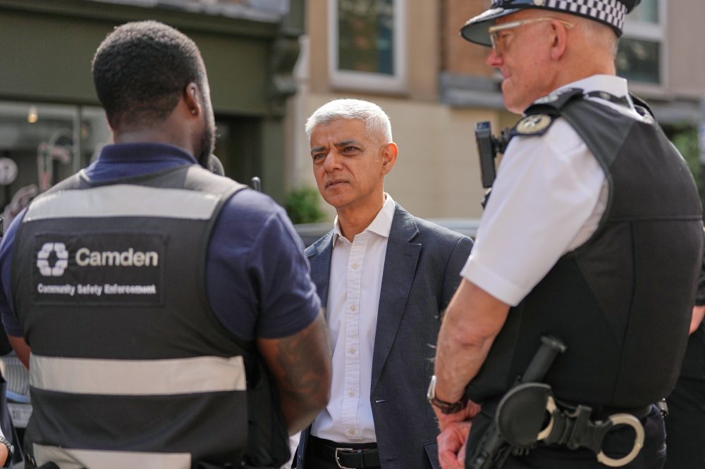 London Mayor Uses Crime Drop to Push Back Against ‘Dangerous City’ Claims Online