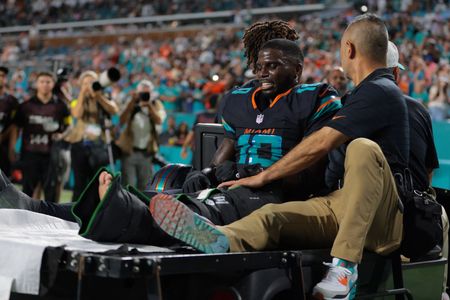 Tyreek Hill Says Left Leg Has ‘No Power’ Ten Months After Two Surgeries
