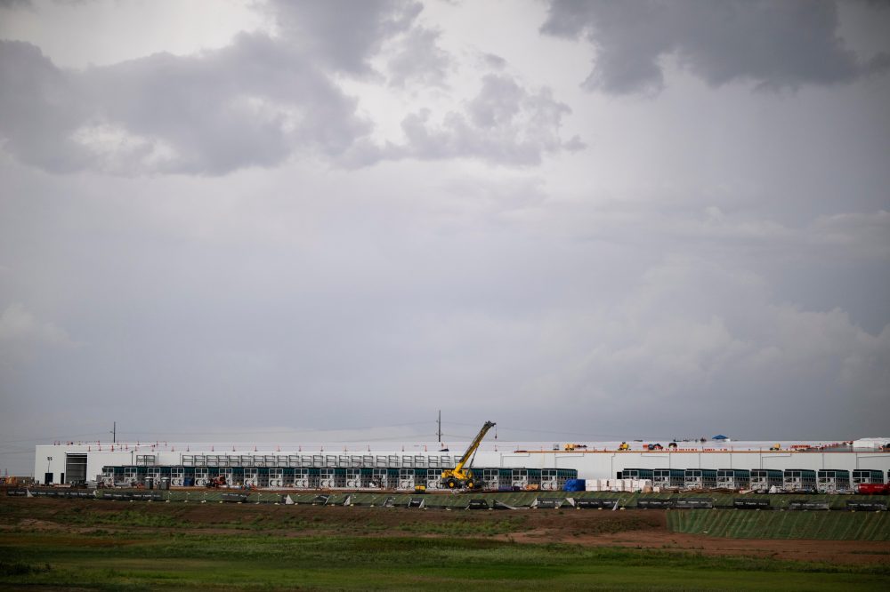 Trump Expands Pledge to Shield Americans from AI Data Center Utility Cost Hikes