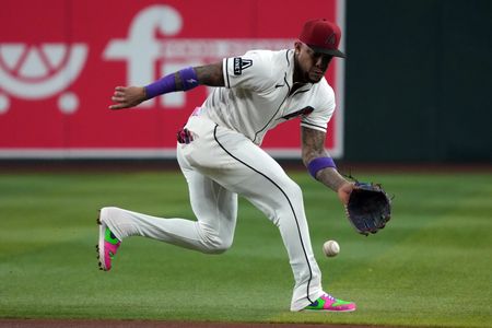 Diamondbacks’ Ketel Marte Scratched From Lineup With Back Tightness vs. Cardinals