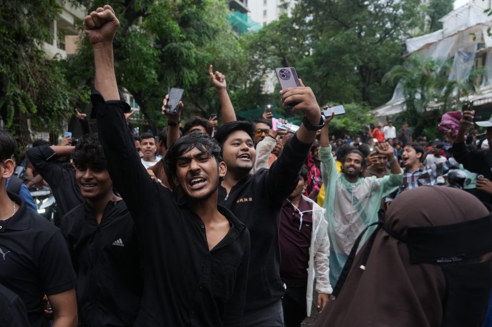 Indian Activist Ends 26-Day Hunger Strike as ‘Cockroach’ Protest Movement Pushes On