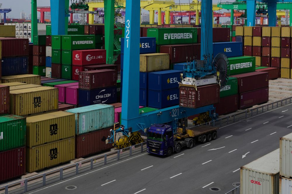 China Hits Back at EU With Export Controls After Russia Sanctions