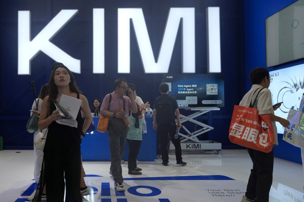 Chinese AI Models Are Cheaper and Gaining Ground Fast — Even in the US