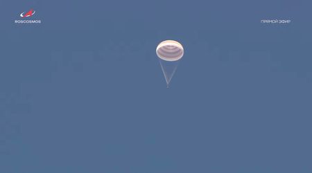 Russian-American Crew Returns to Earth Aboard Soyuz MS-28 Spacecraft