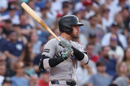 Yankees Put Cody Bellinger on IL With Hamstring Strain, Call Up Spencer Jones
