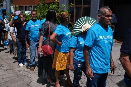 El Salvador Opposition Names Two Candidates to Challenge Bukele in 2027