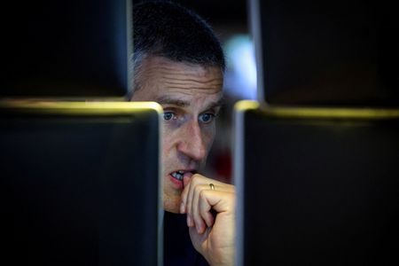 Stock Futures Climb as US and Iran Announce Pause in Hostilities