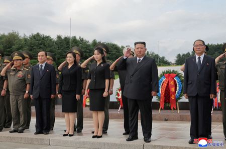 Kim Jong Un Brings Daughter to Korean War Anniversary for First Time