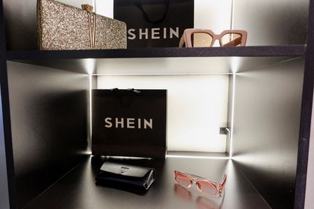Shein’s Secretive Founder Steps Into View as Company Pursues Hong Kong IPO