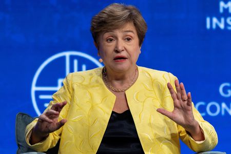 IMF Chief Heads to Argentina as Debt Crunch and Election Pressure Mount